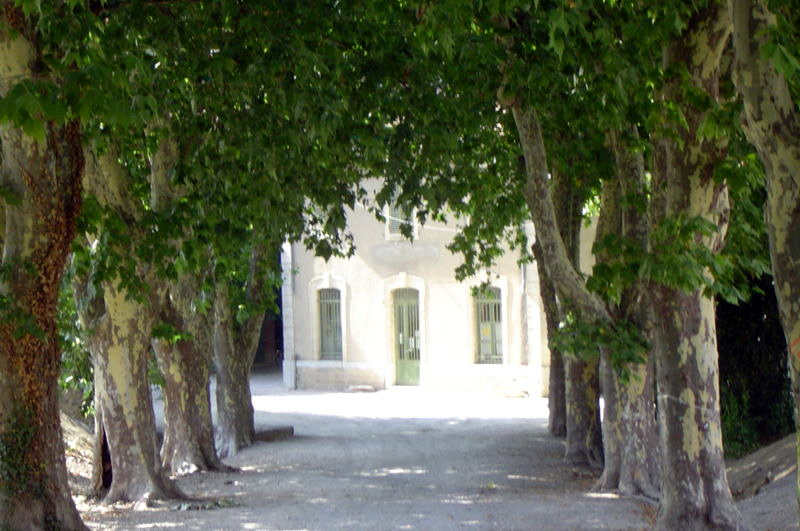 Cour de la gare de Langlade