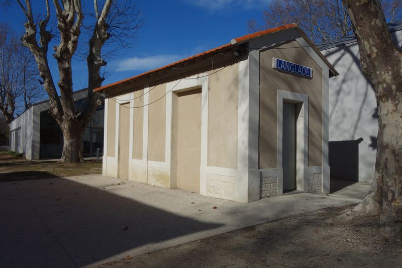 De la gare de Caveurac  la gare de Langlade