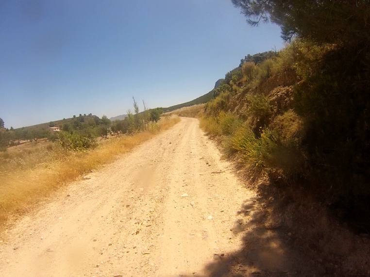Agrandir l'image En direction du Collado del Monte de las Andaluzas