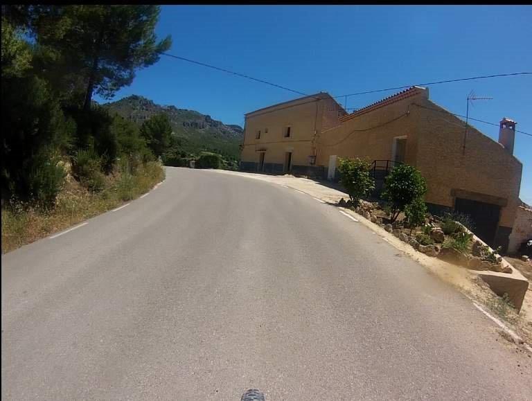 Agrandir l'image En direction du Collado de Bochorna